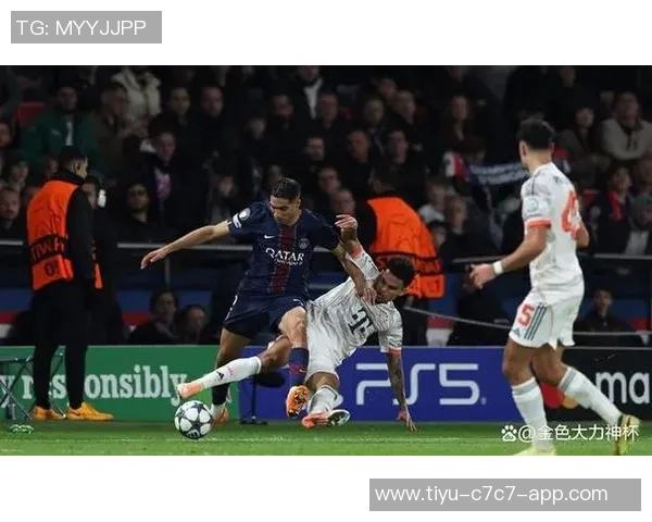 早报聚焦：拜仁前锋迪亚斯因欧冠禁赛三场U17世界杯四强名单揭晓